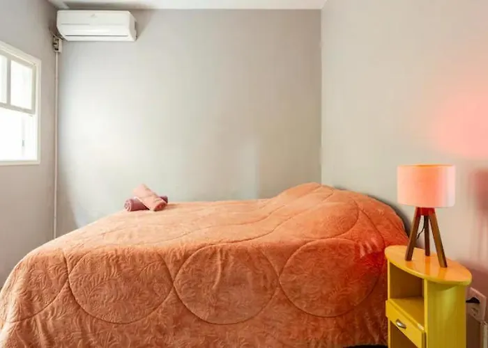 Spacious And Well Located 2 Bedrooms *