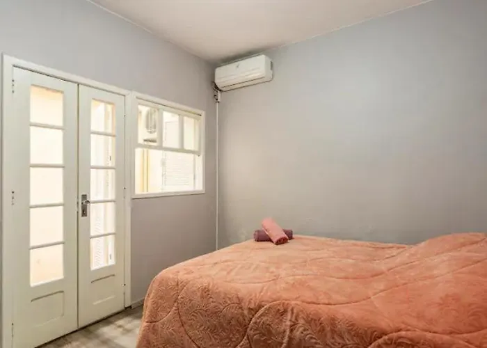 Spacious And Well Located 2 Bedrooms