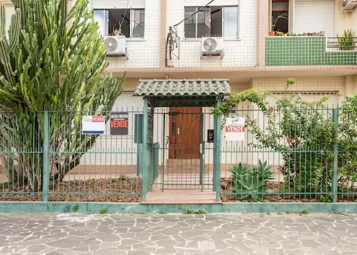 Spacious And Well Located 2 Bedrooms Apartamento